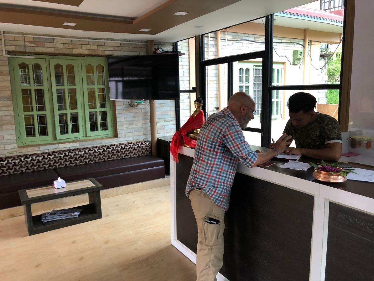Hotel Blue Magnet Pokhara Eksteriør billede